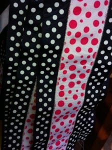 wavyribbon 224x300 How To Make a Rockin Cheer Bow