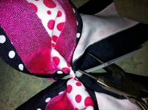 ziptiepliers 300x224 How To Make a Rockin Cheer Bow